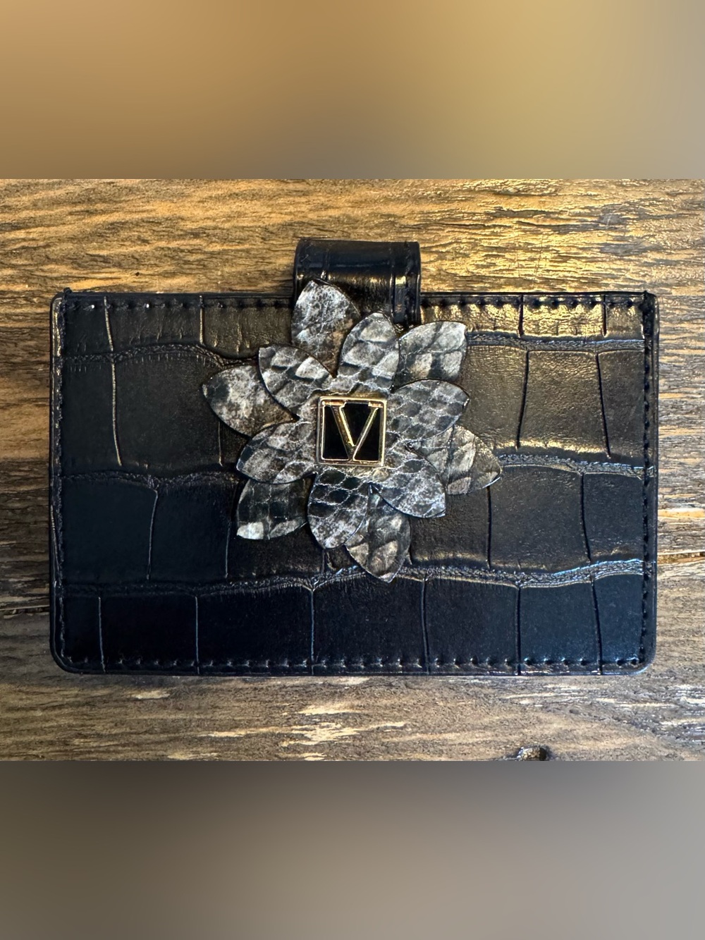 Victoria's Secret black faux-crocodile accordion card case Never Used